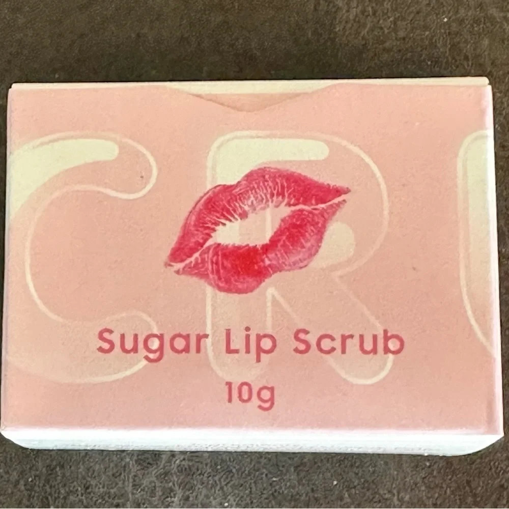 Natural Vegan Moisturizing Sugar Strawberry Lip Scrub 10g New in Box